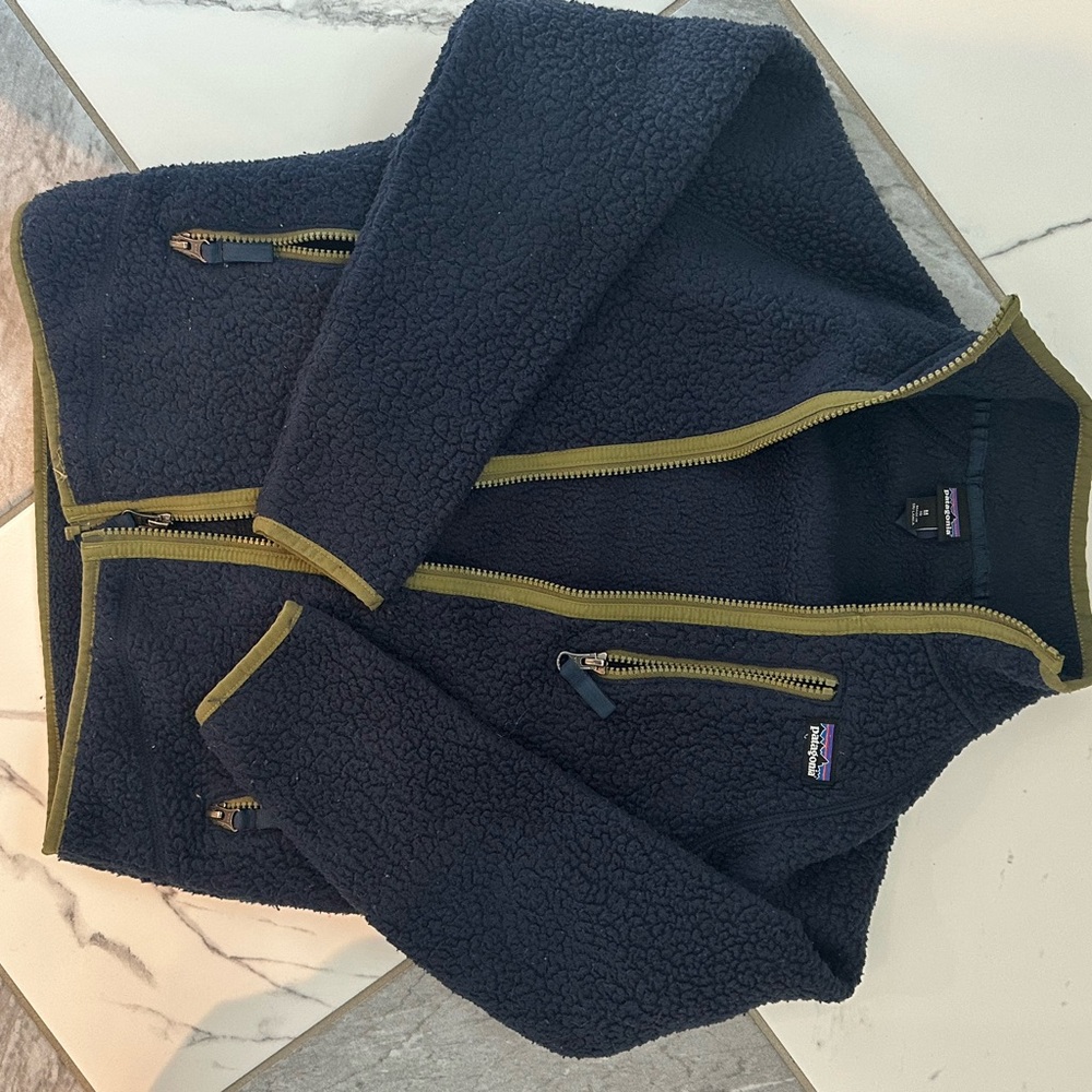 Patagonia fleece jacket